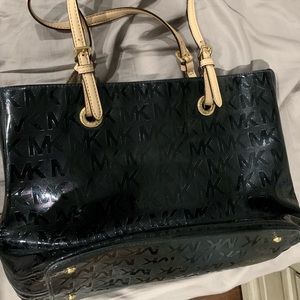 Michael Kors tote